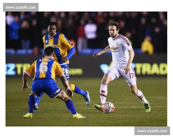 高清足球赛事直播APP下载指南畅享全球赛场精彩即时比分数据分析权威解说 - 副本 (18) - 副本 - 副本 - 副本 - 副本 - 副本